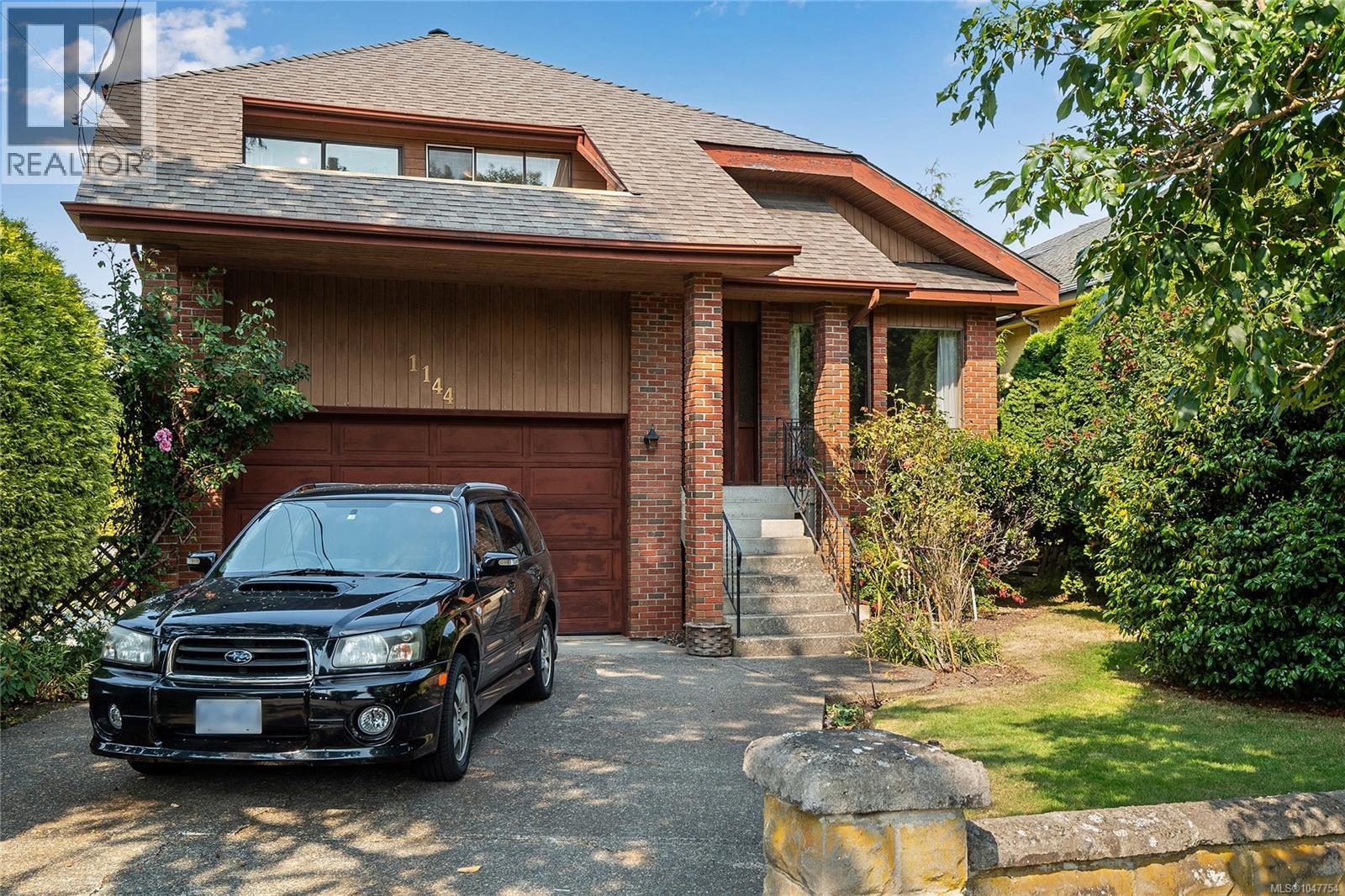 1144 May St - 46