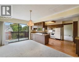 Bedroom - 1144 May St, Victoria, BC V8V2S5 Photo 10