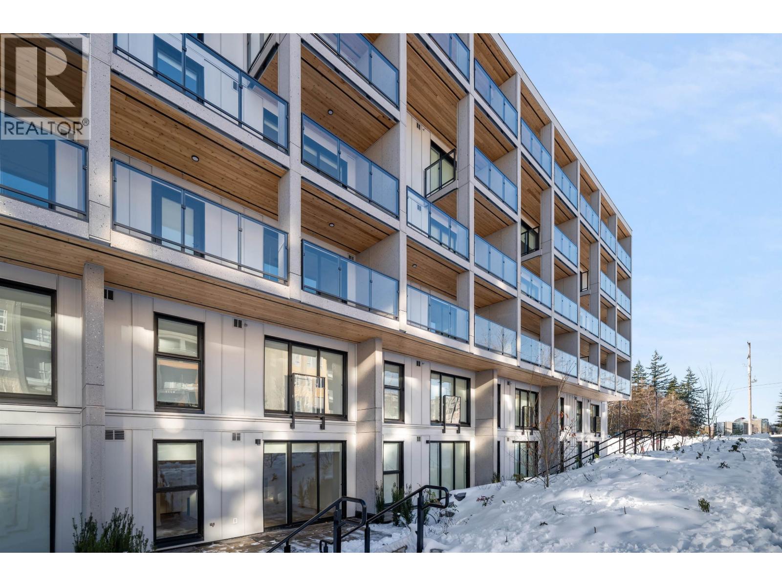 214 9888 UNIVERSITY CRESCENT, Burnaby