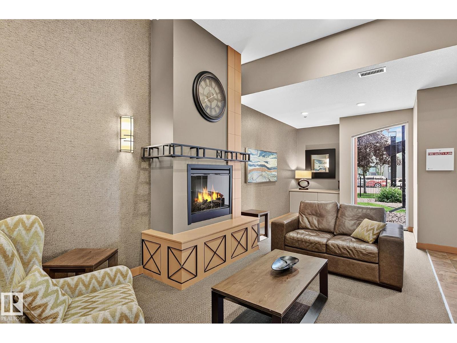 #1102 10319 111 ST NW - 56