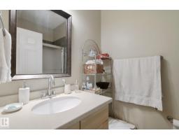 10416 69 Av Nw, Edmonton, AB T6H2C3 Photo 29