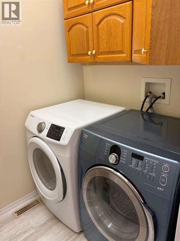 94 Fairmont Garden Road S - Image 14