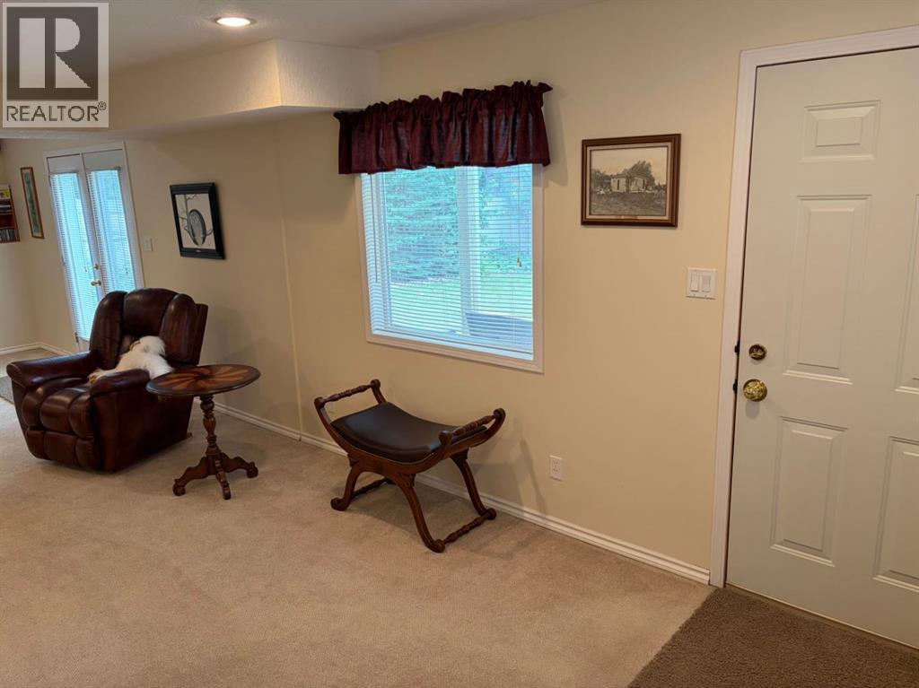 94 Fairmont Garden Road S - Image 24