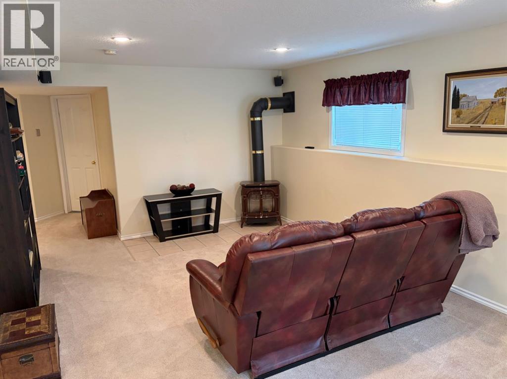 94 Fairmont Garden Road S - Image 25