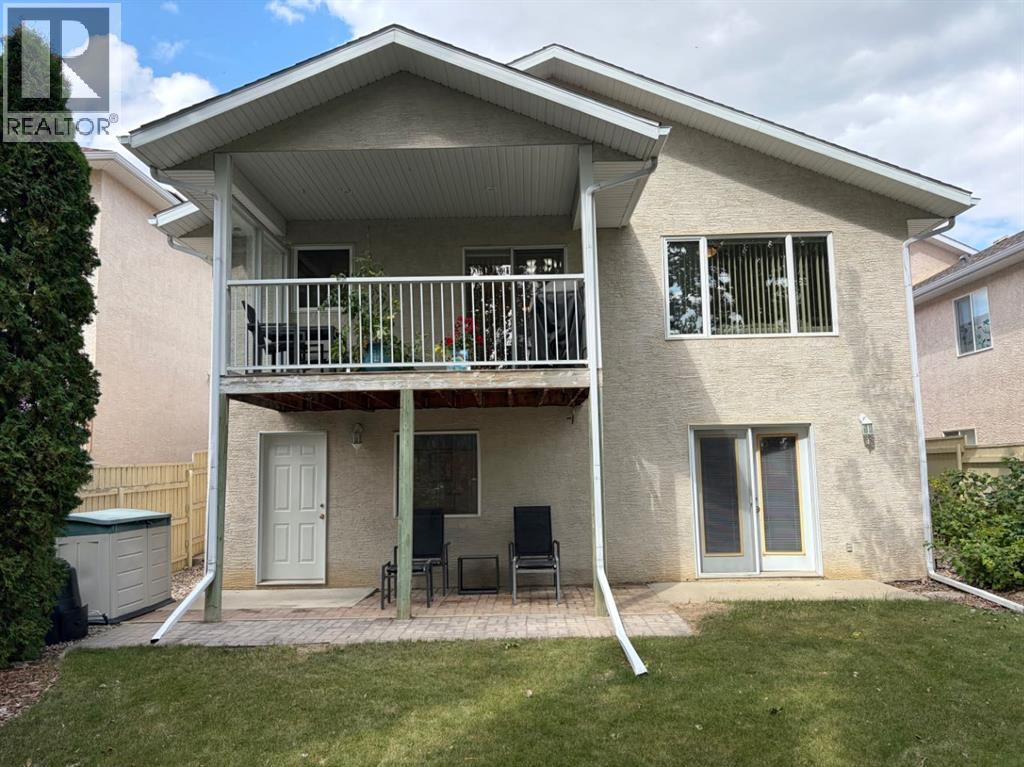 94 Fairmont Garden Road S - Image 32
