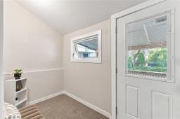 103 Lansdowne Avenue, Winnipeg, MB R2W3W3 Photo 6