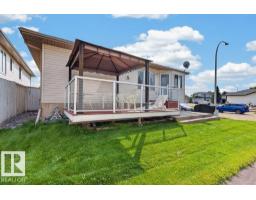 Bedroom 2 - 1046 Jones Cr Nw, Edmonton, AB T6L6Y2 Photo 6