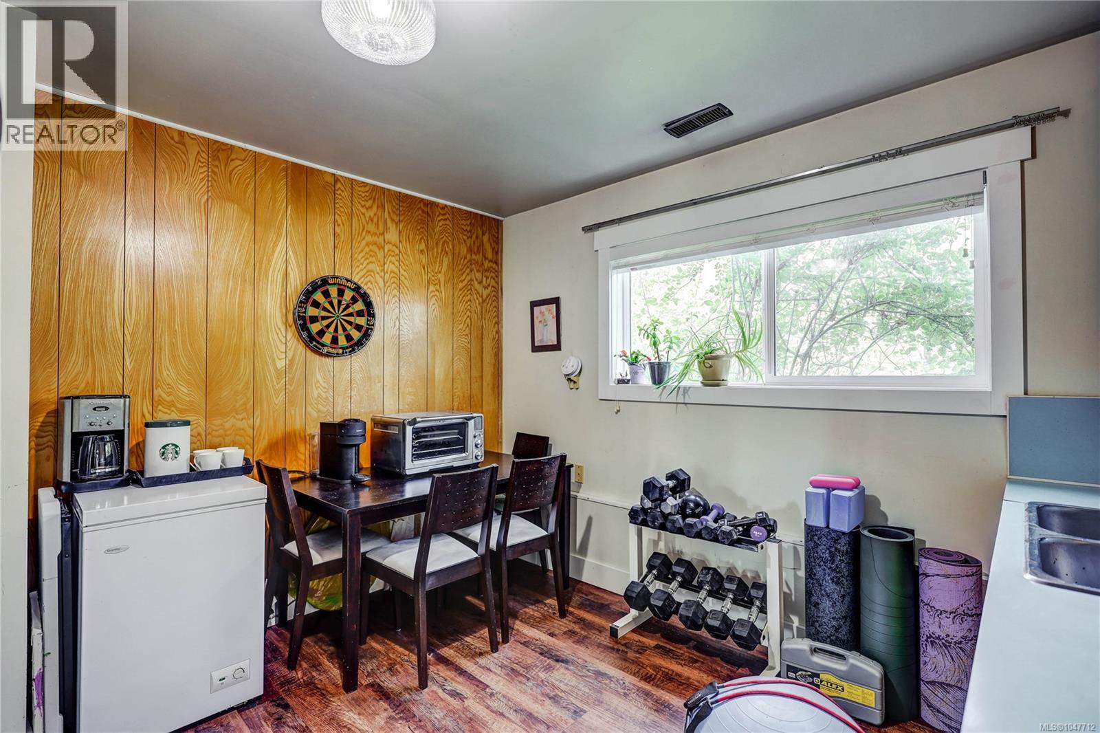 853 Glenhale Cres, Parksville