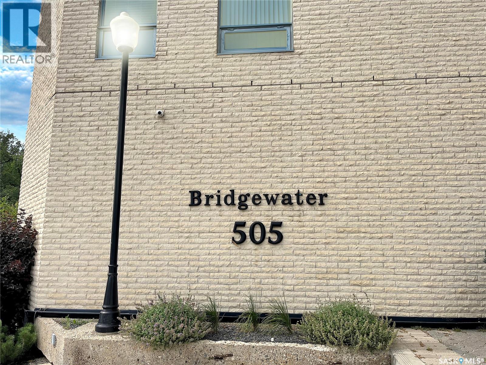 #401 505 12TH STREET E - 3