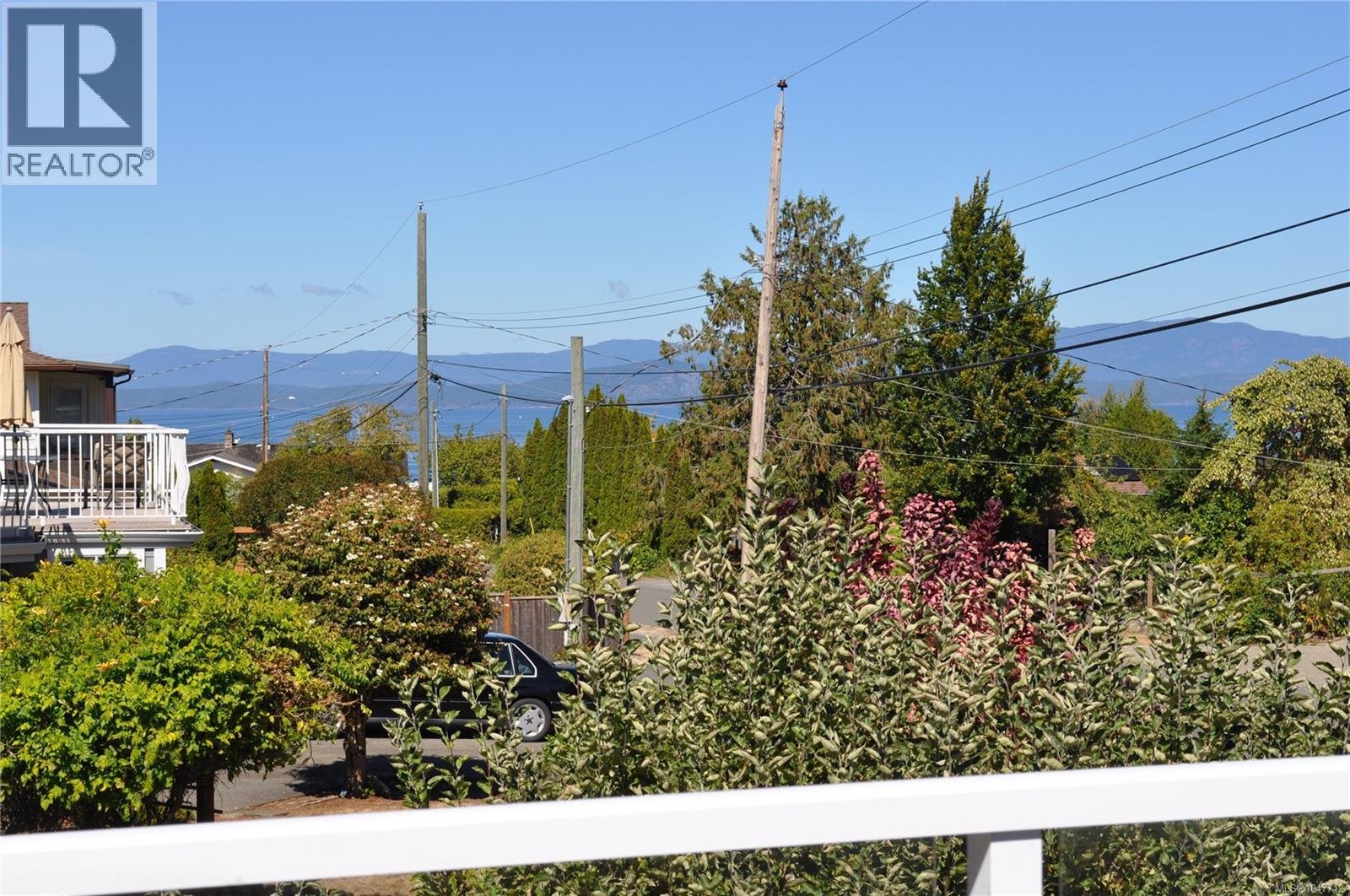 853 Glenhale Cres, Parksville