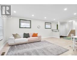 Kitchen - 43 Finsbury Crescent, London North, ON N6G2B3 Photo 6