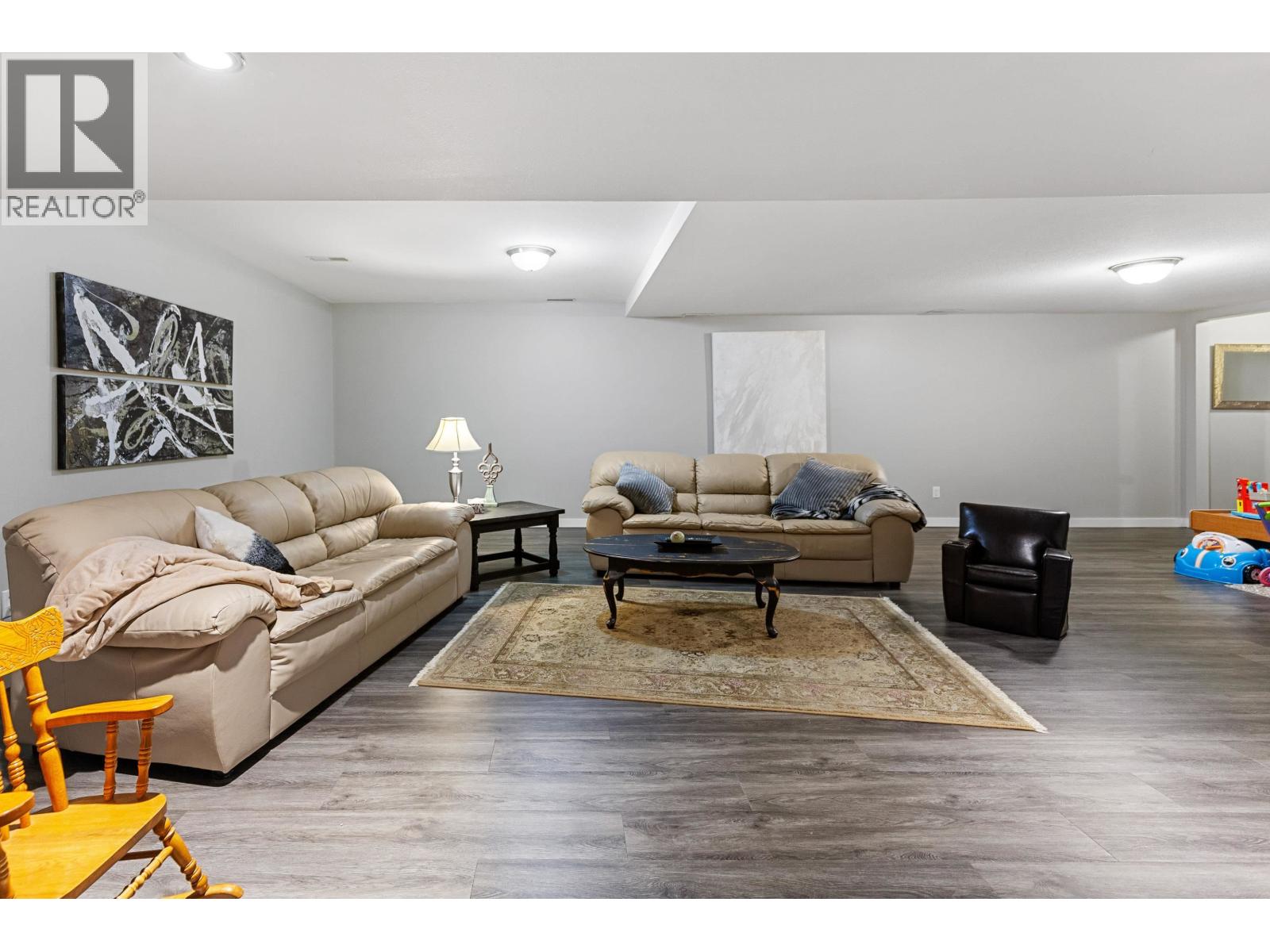 Photo 18 of 35 — 9951 BELMONT ROAD · Prince George, BC