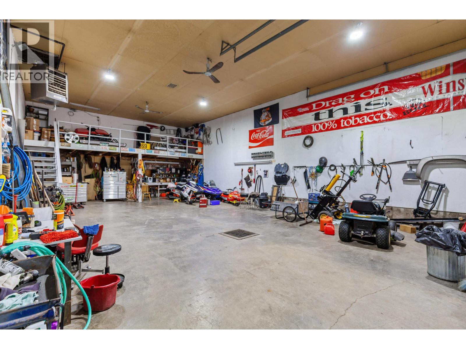 Photo 26 of 35 — 9951 BELMONT ROAD · Prince George, BC