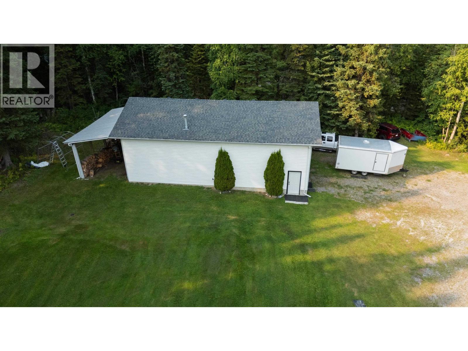 Photo 31 of 35 — 9951 BELMONT ROAD · Prince George, BC