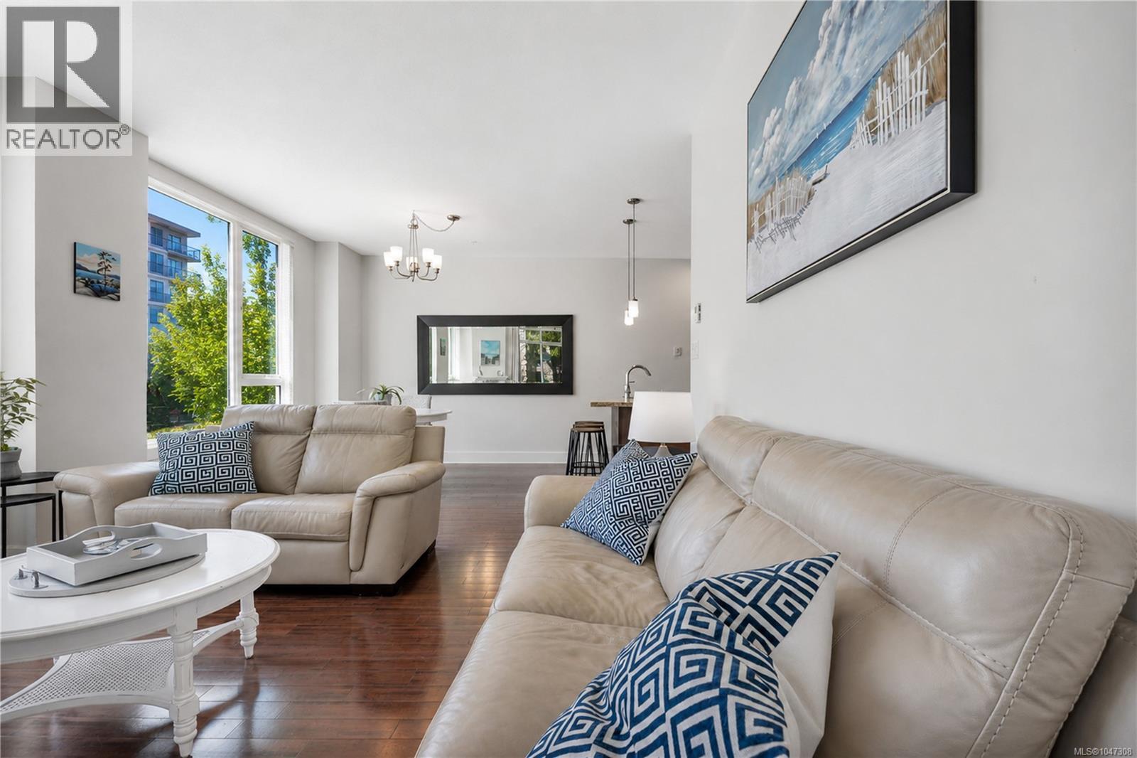 #103 194 Beachside Dr - 11