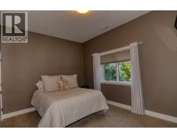 402 Stonecrest Terrace W - photo 30