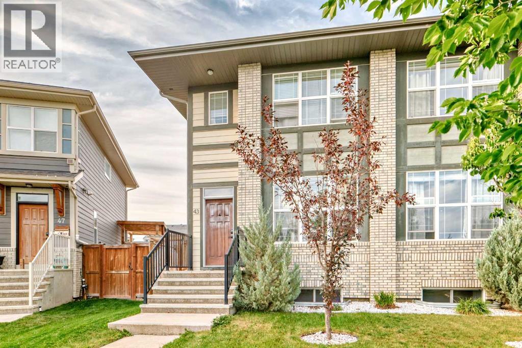 43 Masters Square SE