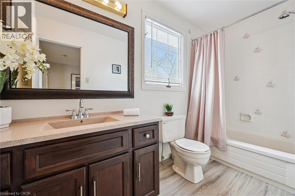 488 HEATHER HILL Place - 27