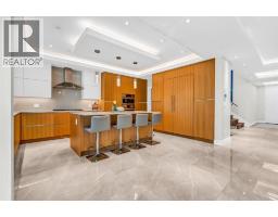 4470 Capilano Road, North Vancouver, BC V7R4J9 Photo 10