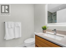 4470 Capilano Road, North Vancouver, BC V7R4J9 Photo 24