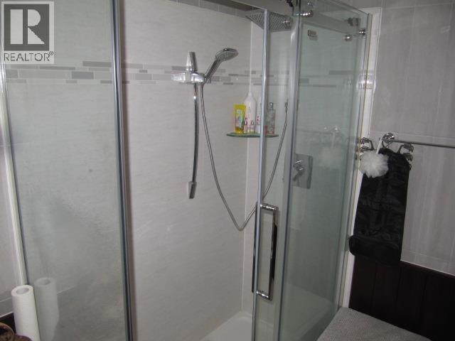 4709 PARKER COURT - 36