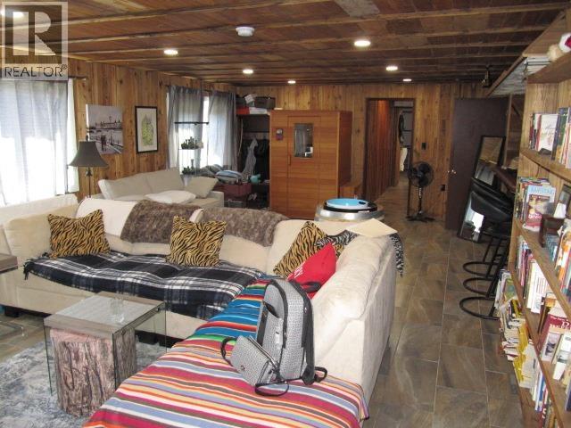 4709 PARKER COURT - Image 33