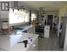 Mud room - 4709 Parker Court, 108 Mile Ranch, BC V0K2Z0 Photo 8