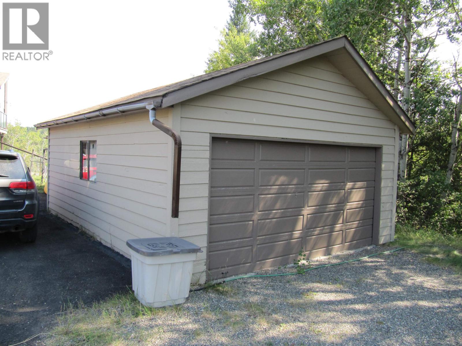 4709 PARKER COURT - 22