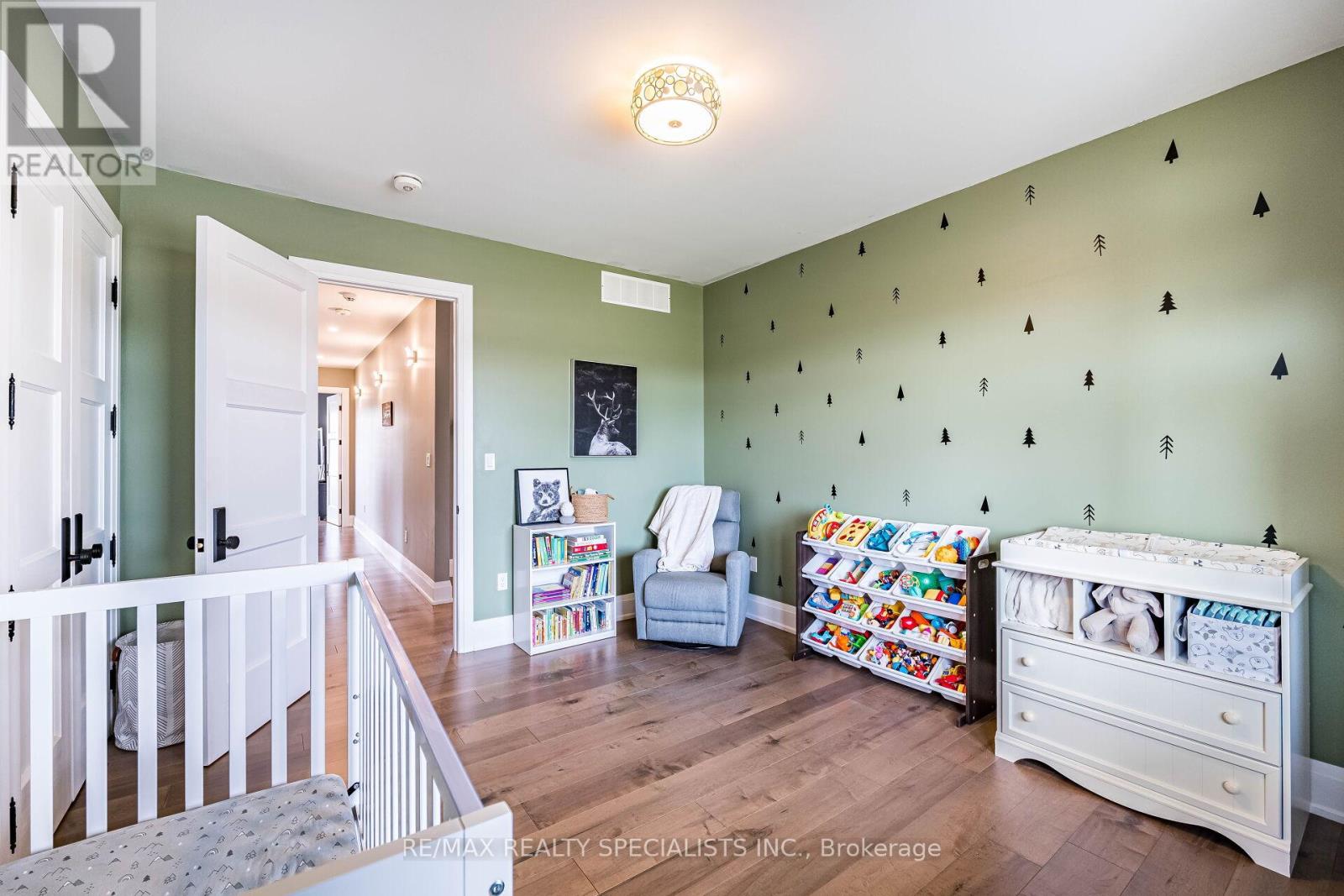 6 RUTLEDGE HEIGHTS - Image 27