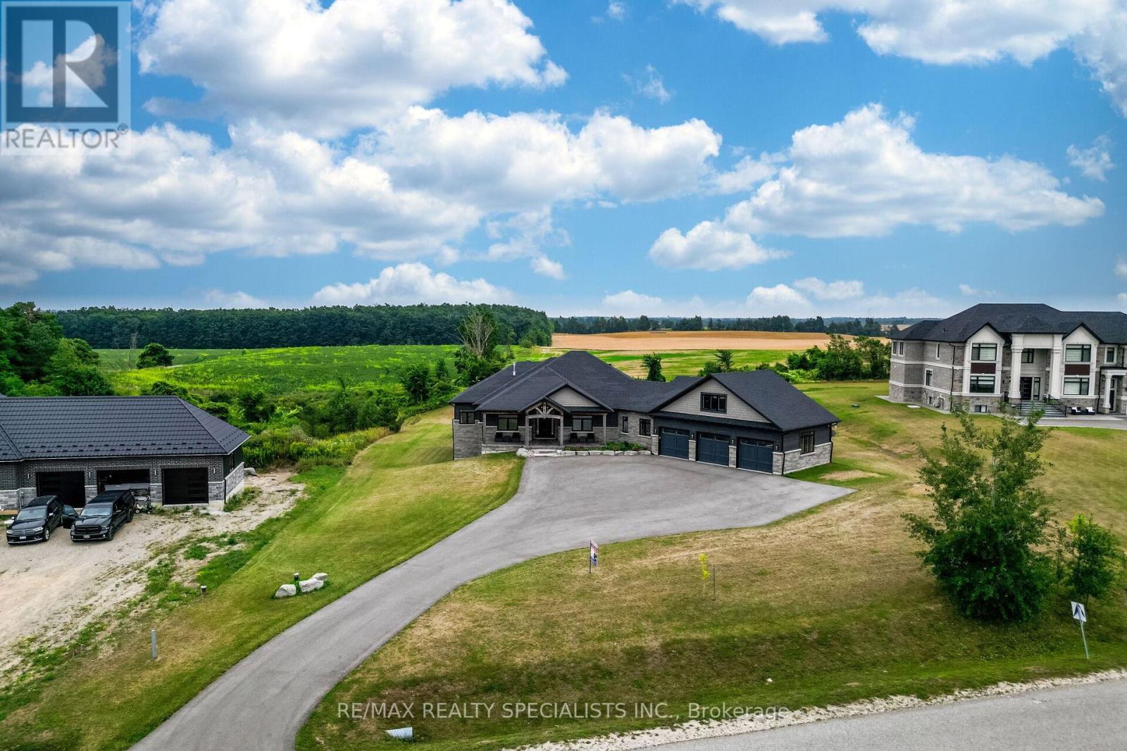 6 RUTLEDGE HEIGHTS - Image 7
