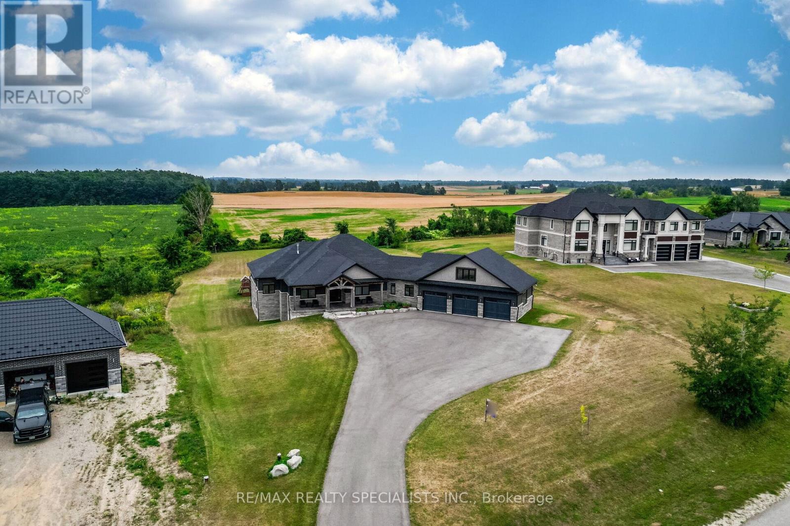6 RUTLEDGE HEIGHTS - Image 8