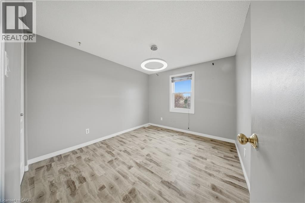 279 AUDEN Road - Image 17