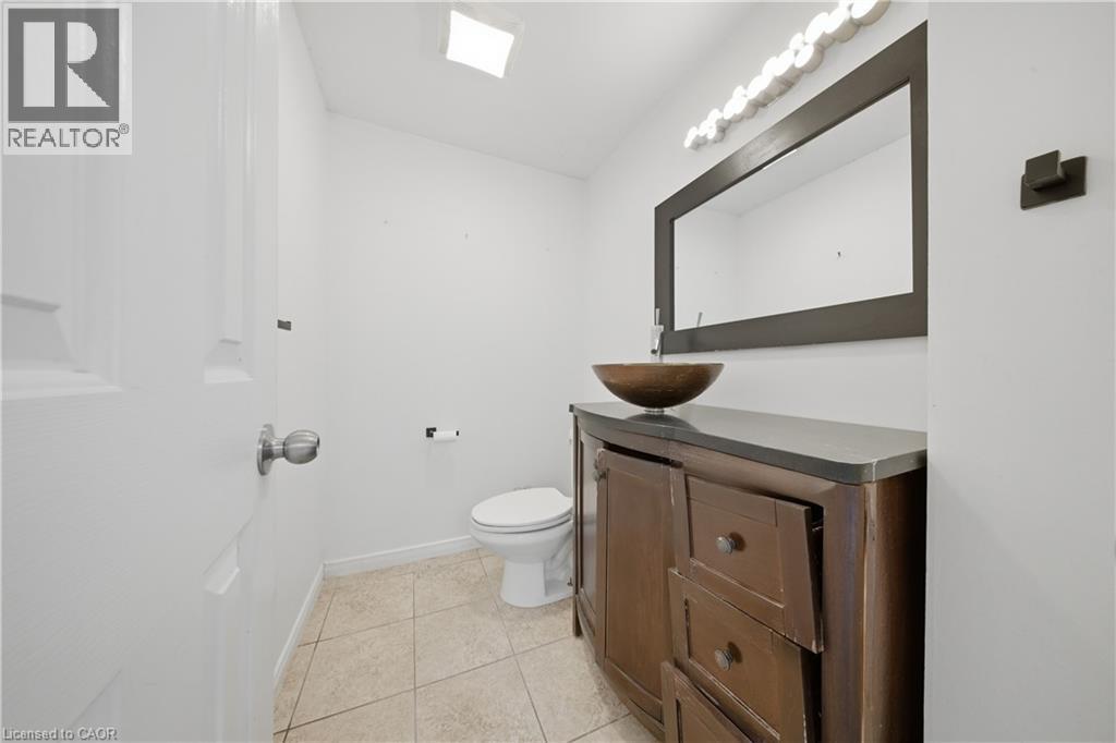 279 AUDEN Road - Image 6