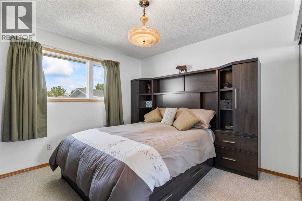 310 Stuart Street - 13