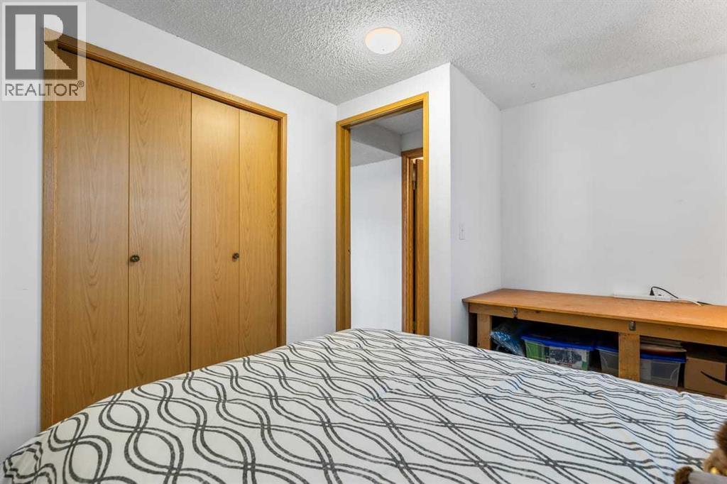 310 Stuart Street - 27