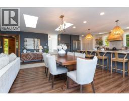 Living room - 4475 Otter Point Rd, Sooke, BC V9Z0K4 Photo 13