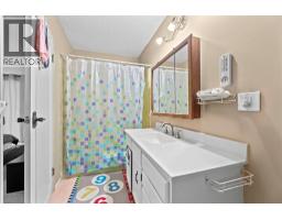 3271 10 Avenue Se, Salmon Arm, BC V1E1W8 Photo 29