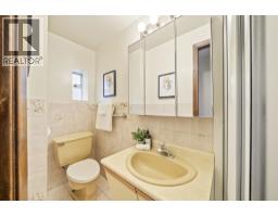 4264 Parker Street, Burnaby, BC V5C3C3 Photo 8