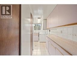 4264 Parker Street, Burnaby, BC V5C3C3 Photo 9