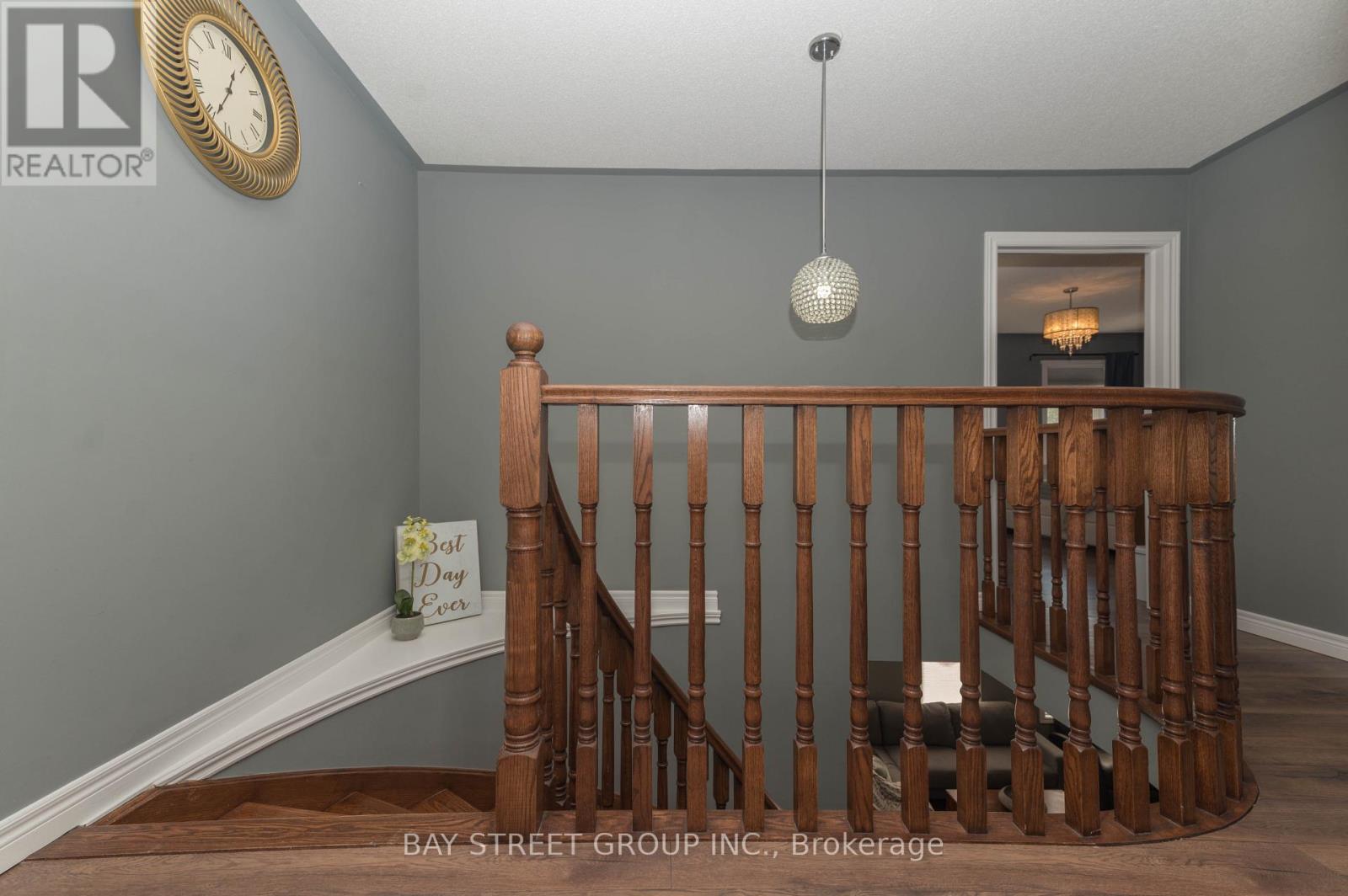 116 WINTERBERRY BOULEVARD - Image 25
