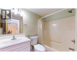 107 2727 Victoria Avenue, Regina, SK S4T1K4 Photo 20