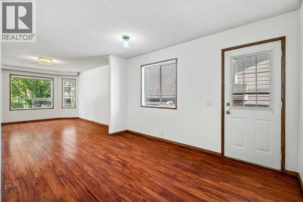 45 Martinridge Crescent NE - Image 7