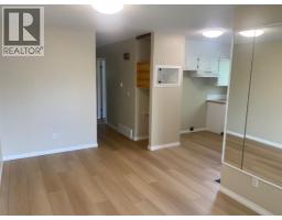6321-b Enevold Drive, Camrose, AB T4V3K1 Photo 16