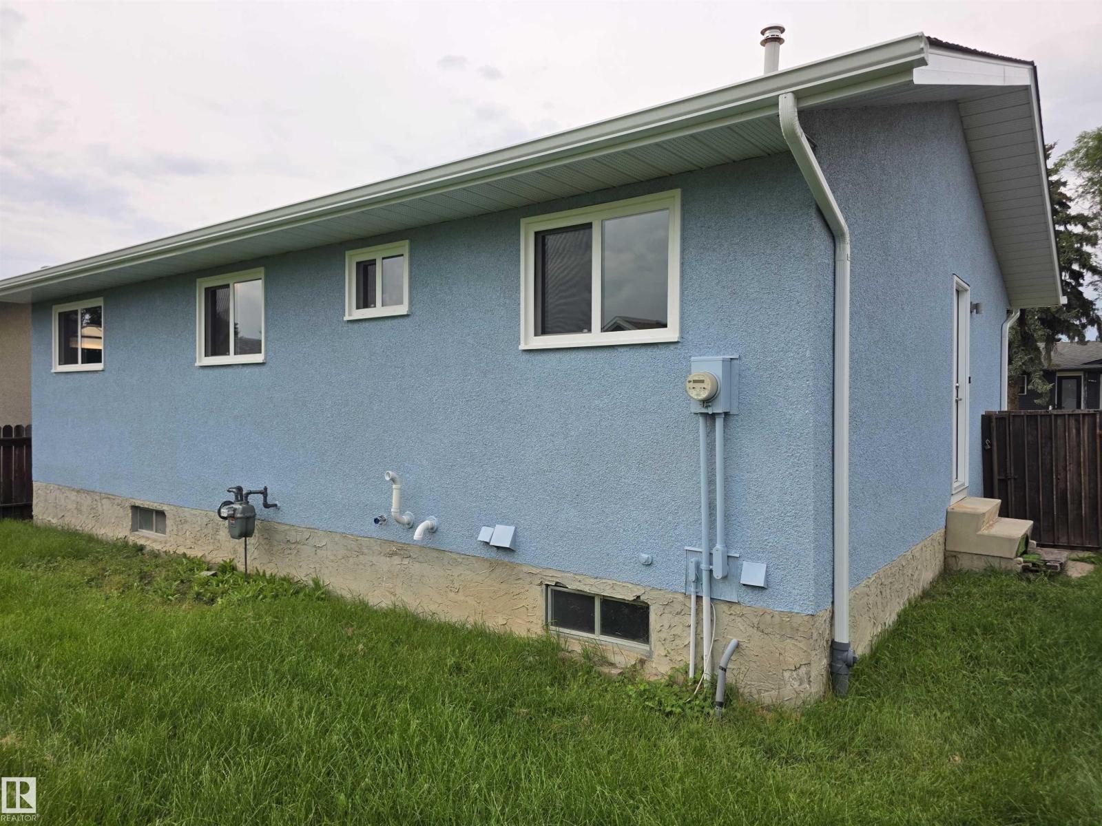 1907 145A Av NW photo 4 — MLS® E4503130