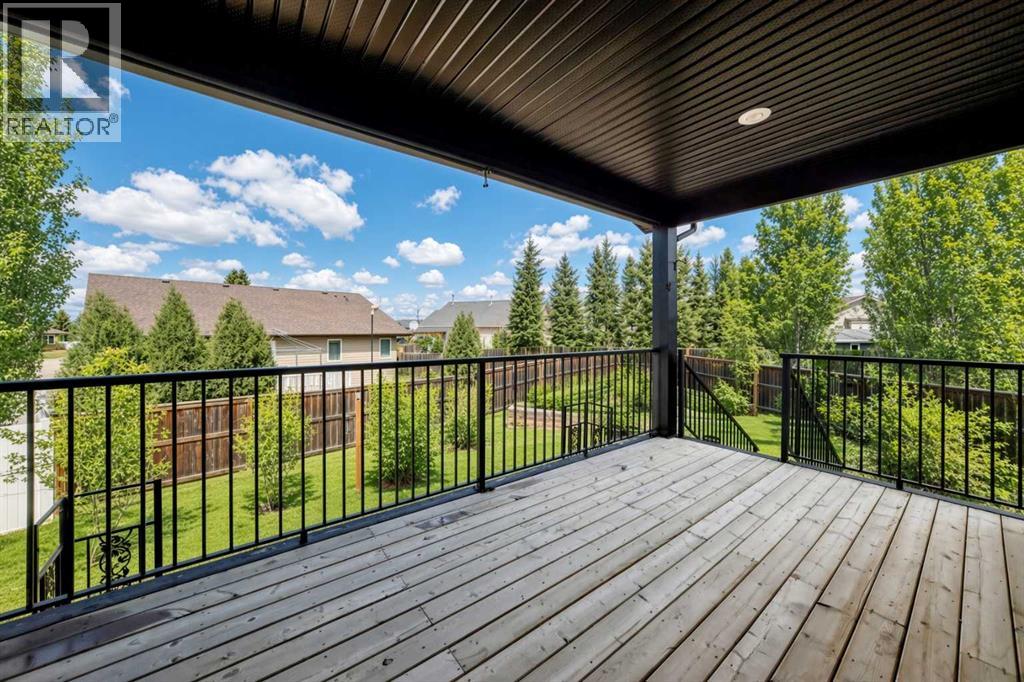 4030 40 Street Close - Image 29