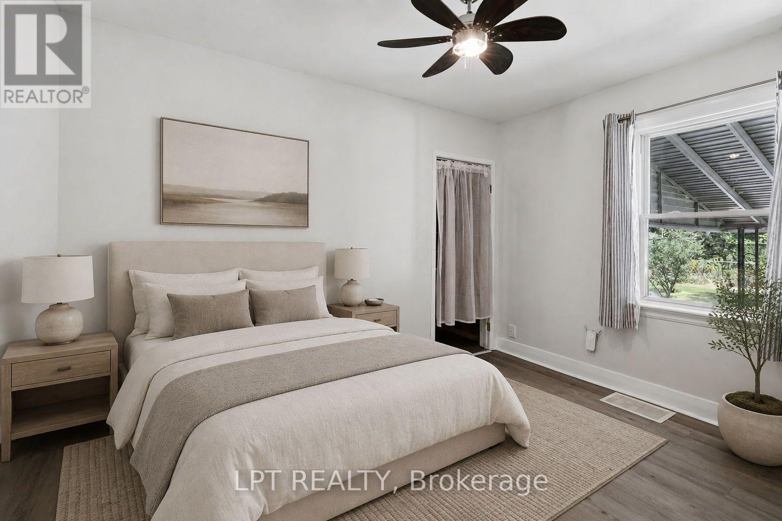 2 bedroom Single Family interior view, 228 Highbury Avenue, London East (East O), Ontario