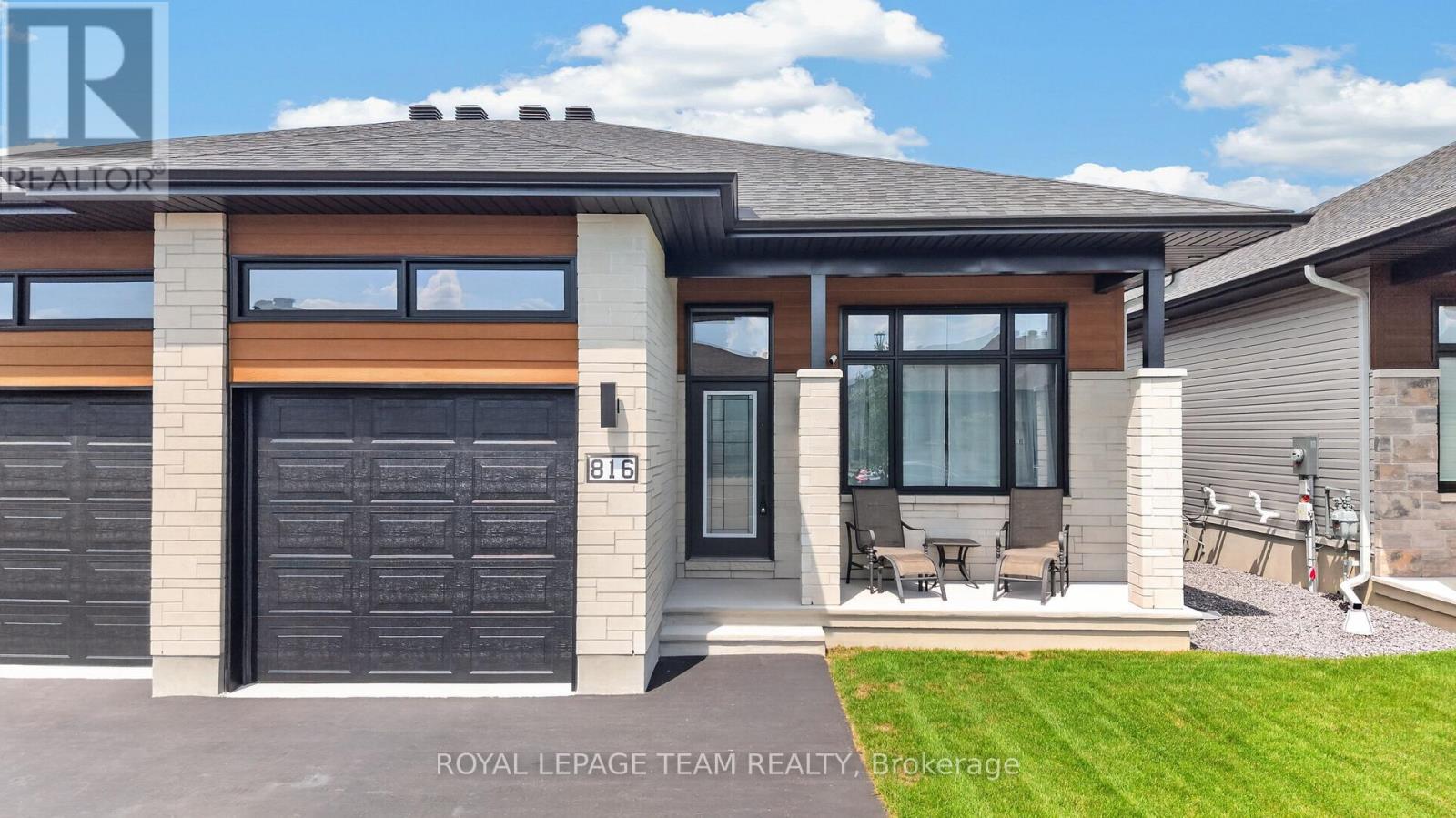 816 NAMUR STREET - 2