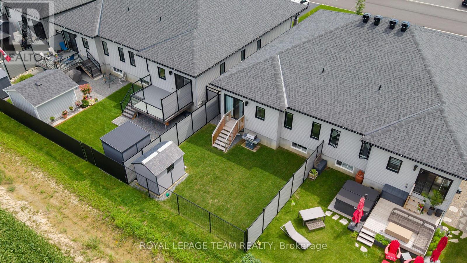816 NAMUR STREET - 38