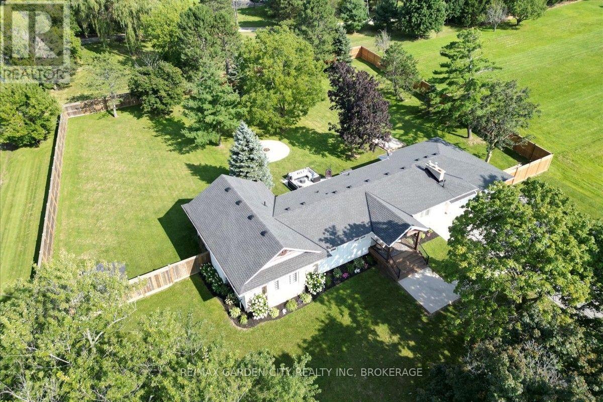 Photo of 1581 Rice Road