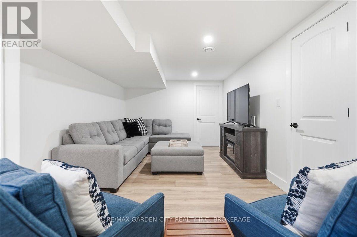 1581 RICE ROAD - Image 29